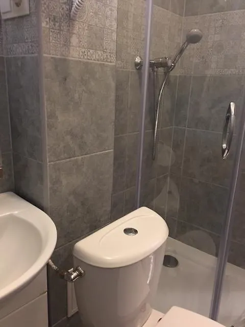 ורשה Sawa Hostel